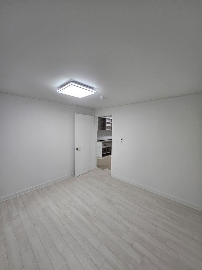 /user/i/interiorsu/editor/2507/76013e998f1c8887834506b6099b489a_1751418271_0116.jpg 이미지크게보기